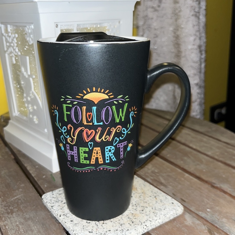 Clay Art mug “Follow your Heart” matte black
